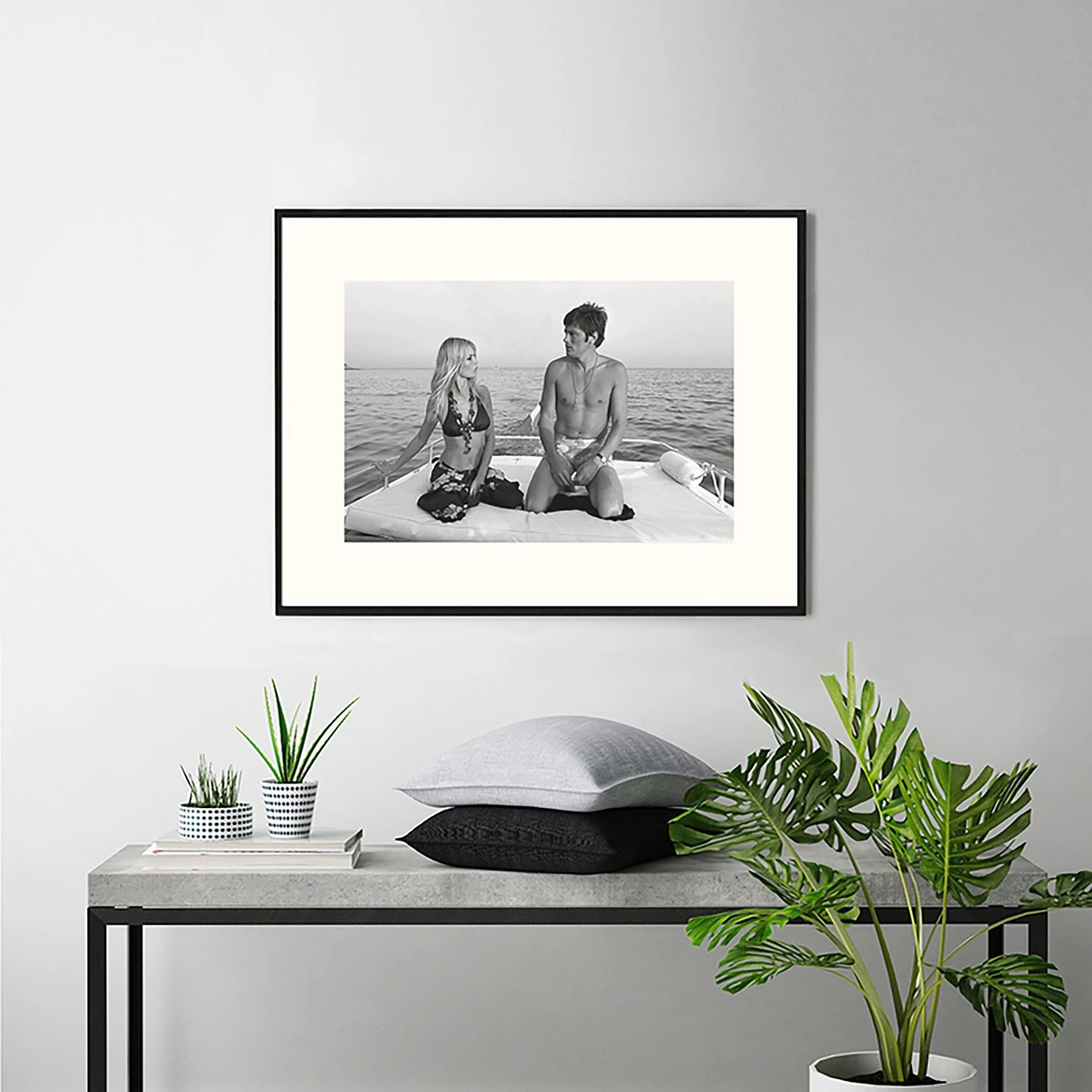 Any Image Tableau déco Brigitte on Board - Hêtre massif / Plexiglas - 82 x 62 cm – Image 2